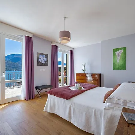 Sleeps 14 With Pool&air Con Villa