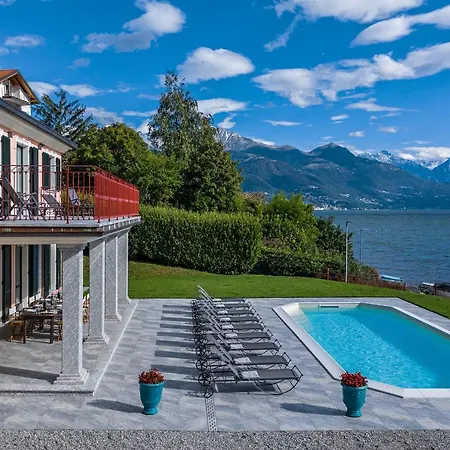 Sleeps 14 With Pool And Air Con Villa *