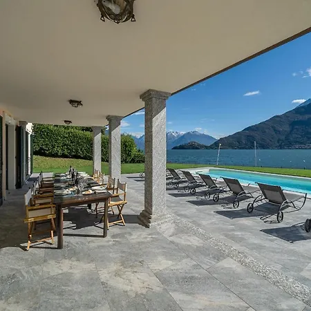Sleeps 14 With Pool And Air Con Villa Pianello Del Lario